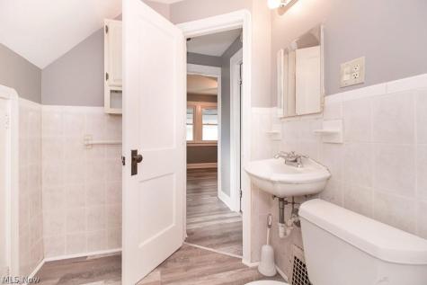 4520 Kenmore Avenue Parma OH 44134