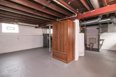 4520 Kenmore Avenue Parma OH 44134