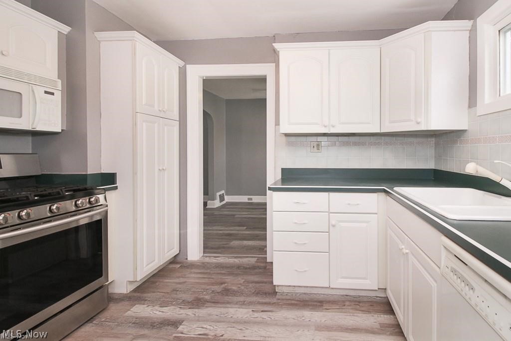 4520 Kenmore Avenue Parma OH 44134