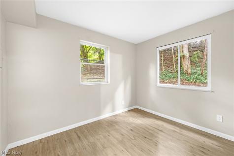 167 N Seiberling Street Akron OH 44305