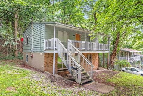 167 N Seiberling Street Akron OH 44305