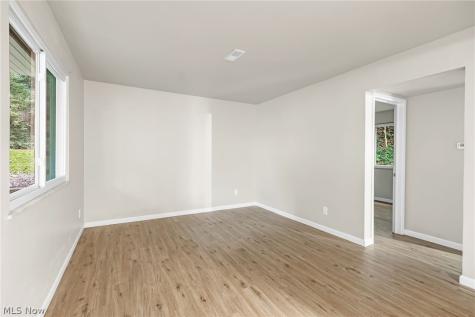 167 N Seiberling Street Akron OH 44305