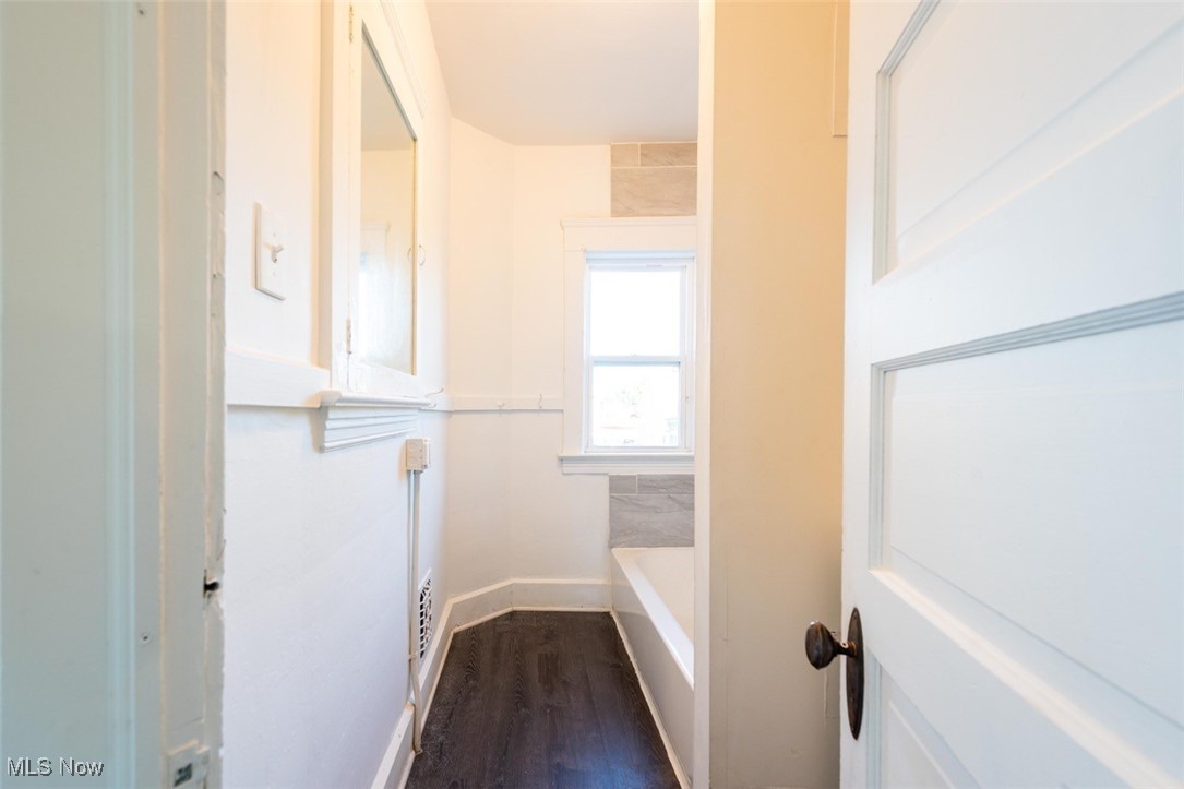 3300 W 98th Street Cleveland OH 44102