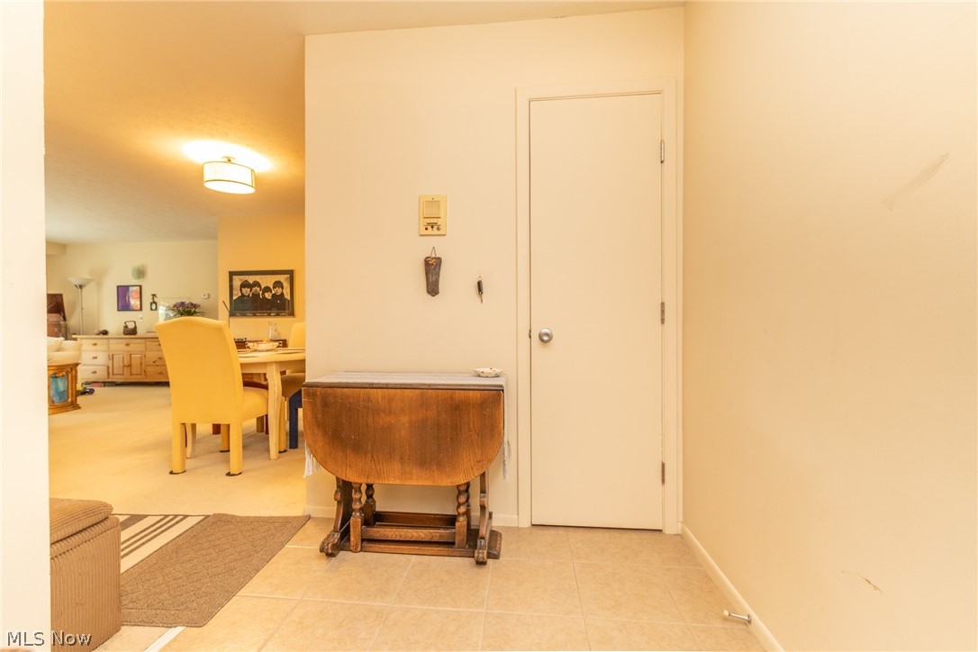 2112 Acacia Park Drive Lyndhurst OH 44124