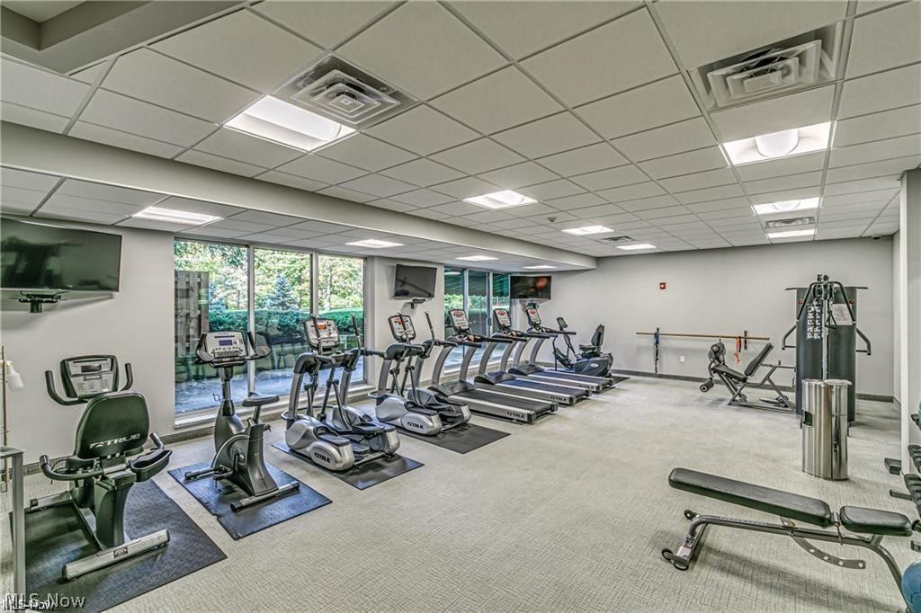 2112 Acacia Park Drive Lyndhurst OH 44124