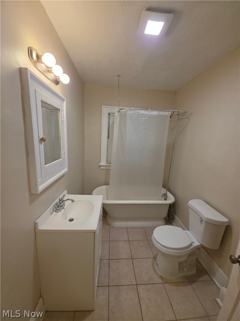 12413 Saywell Avenue Cleveland OH 44108