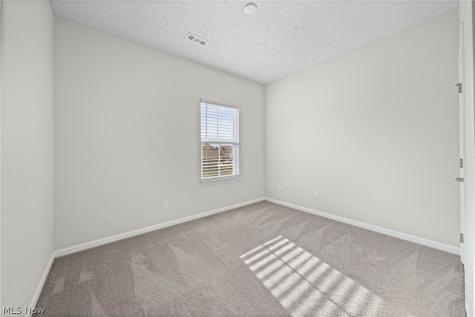 1424 Chateau Place Avon OH 44011