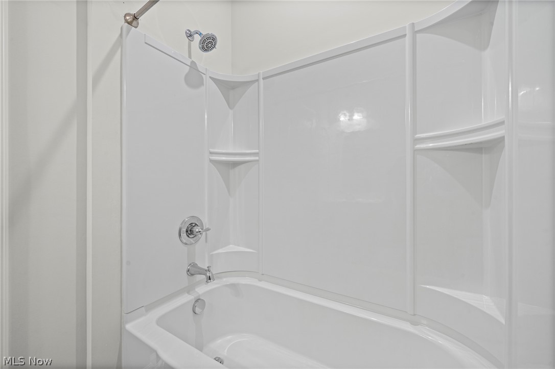 1424 Chateau Place Avon OH 44011