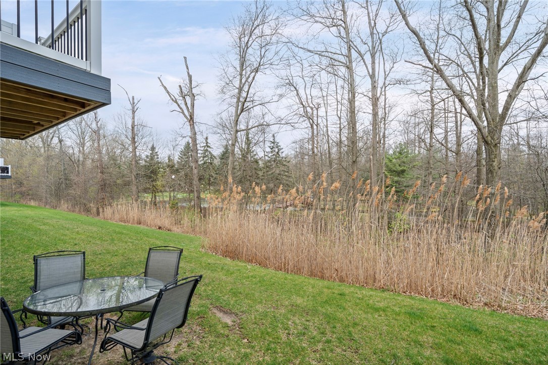 1424 Chateau Place Avon OH 44011