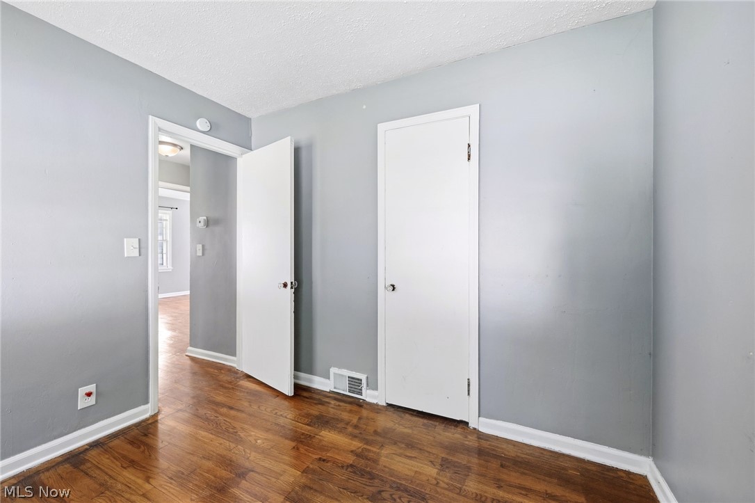 988 Glenside Road South Euclid OH 44121