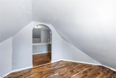 988 Glenside Road South Euclid OH 44121