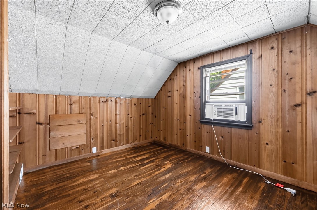 988 Glenside Road South Euclid OH 44121