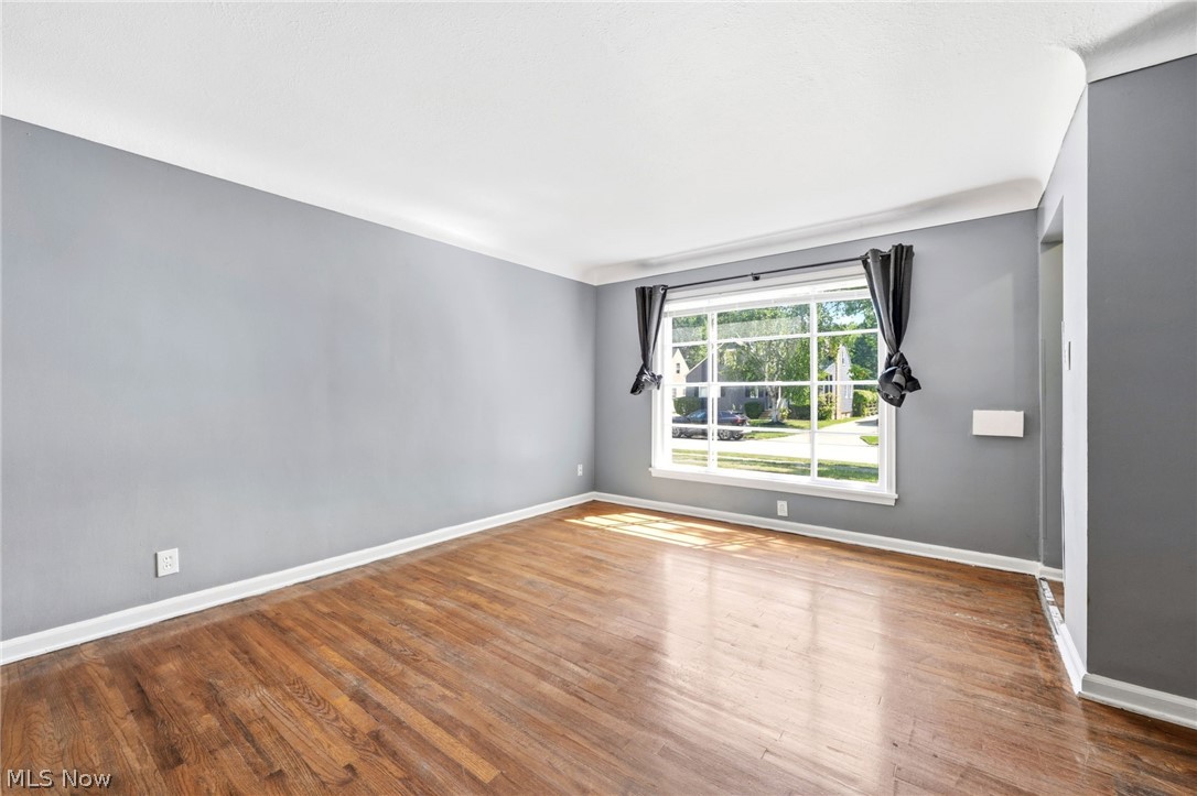988 Glenside Road South Euclid OH 44121