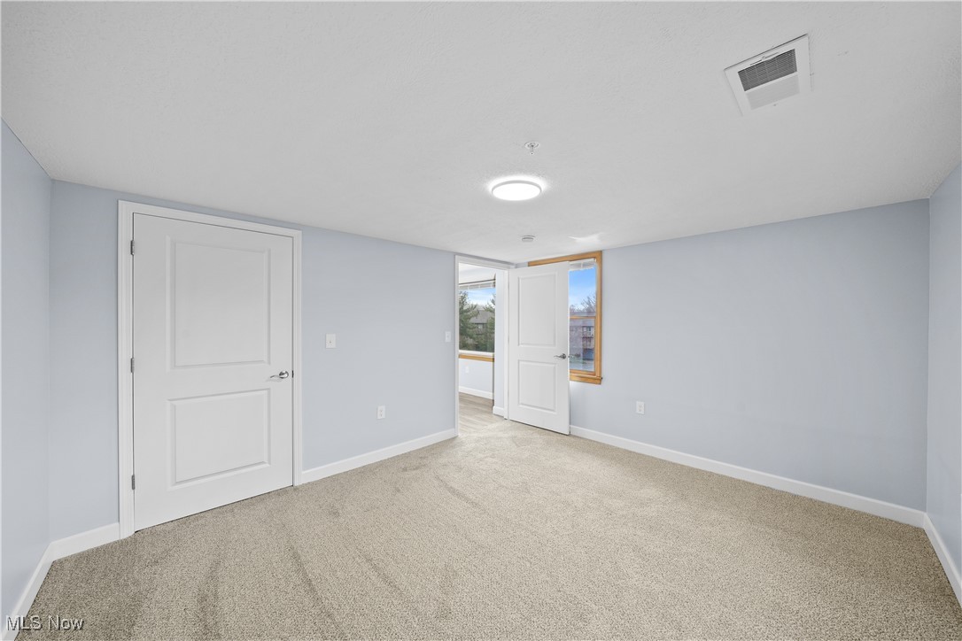 1735 Merriman Road Akron OH 44313