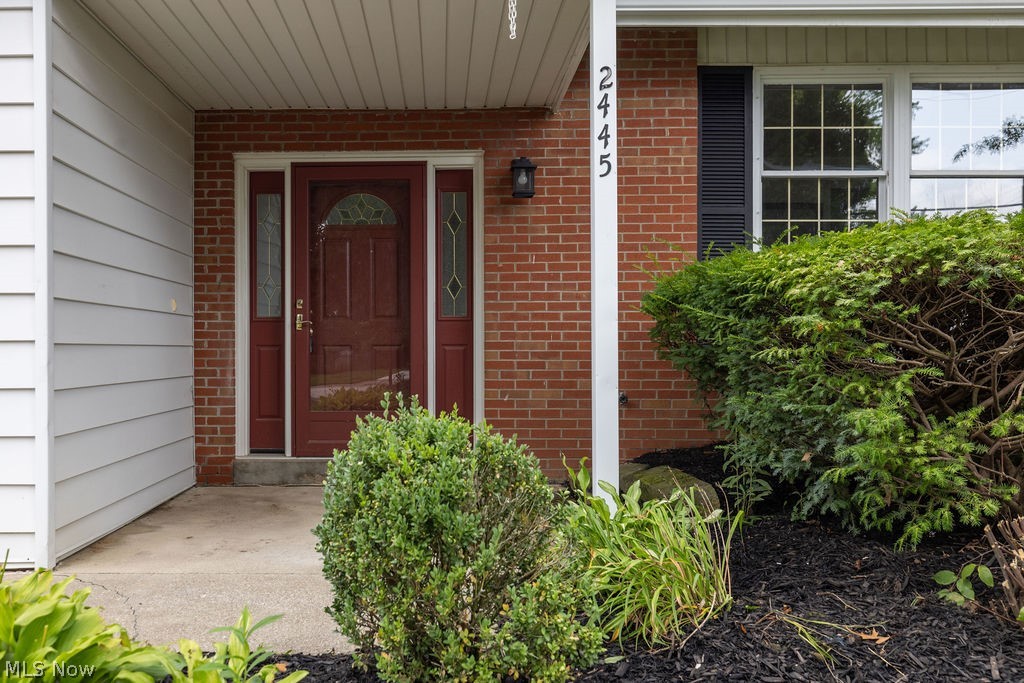 2445 Olentangy Drive Akron OH 44333