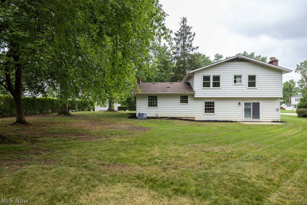 2445 Olentangy Drive Akron OH 44333