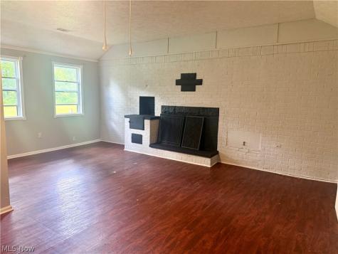 6988 Columbia Road Olmsted Twp OH 44138