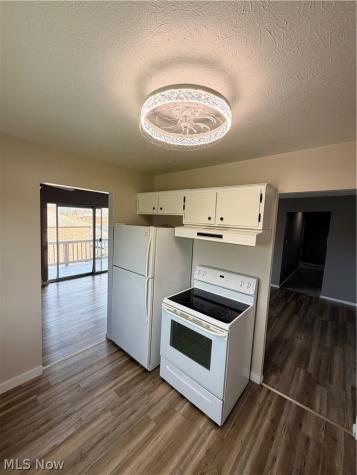 9976 Darrow Road Twinsburg OH 44087