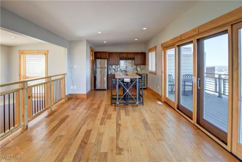 425 W Lakeside Avenue Cleveland OH 44113