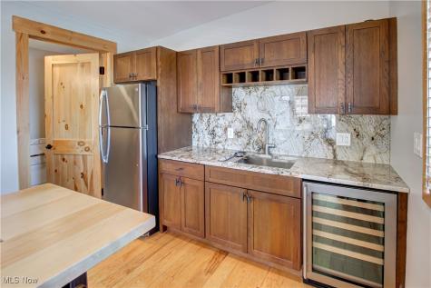 425 W Lakeside Avenue Cleveland OH 44113