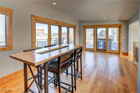 425 W Lakeside Avenue Cleveland OH 44113