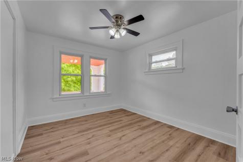 382 E 161st Street Cleveland OH 44110