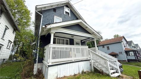987 Boone Street Akron OH 44306
