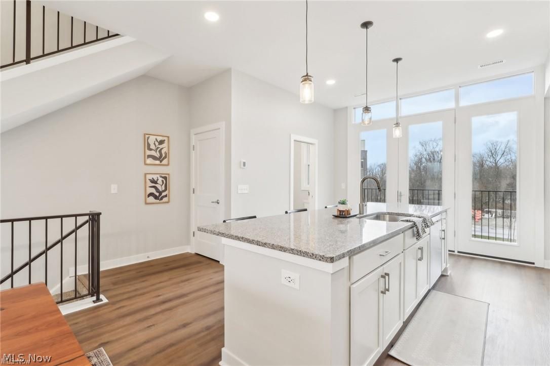 11218 N Park Place Cleveland OH 44106