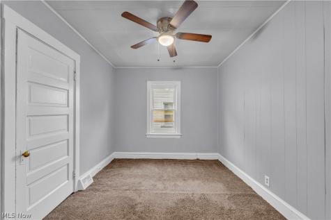 2115 Dowd Avenue Lakewood OH 44107