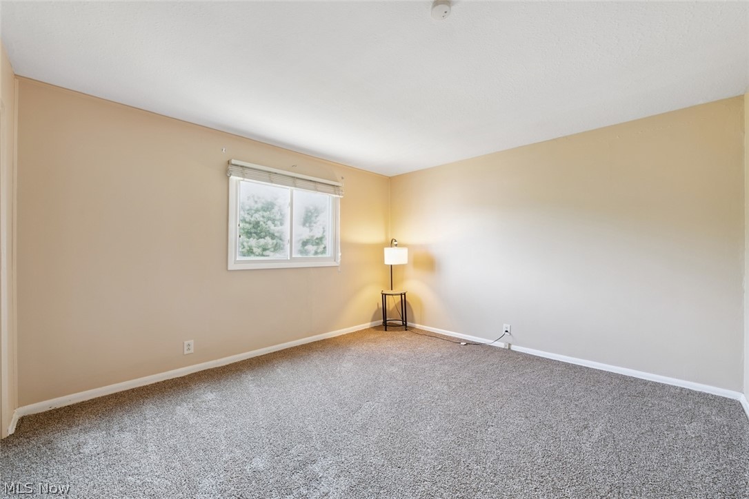 215 Dalepark Drive Bedford OH 44146