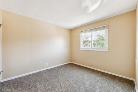 215 Dalepark Drive Bedford OH 44146