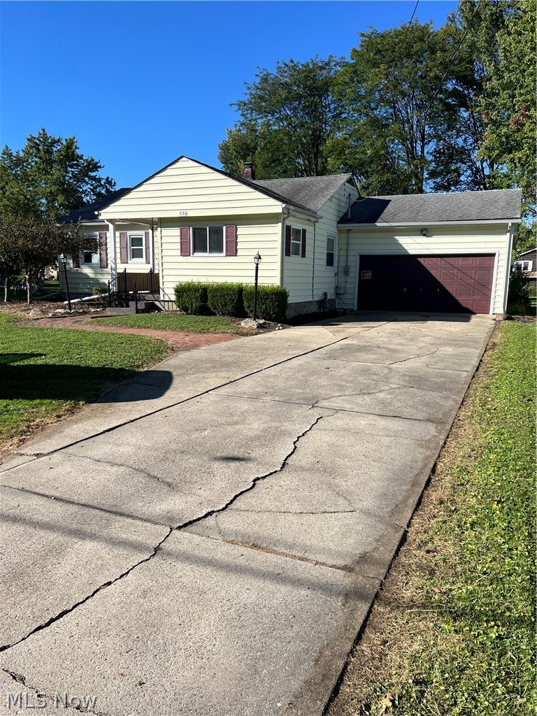 176 Durst Drive NW Warren OH 44483