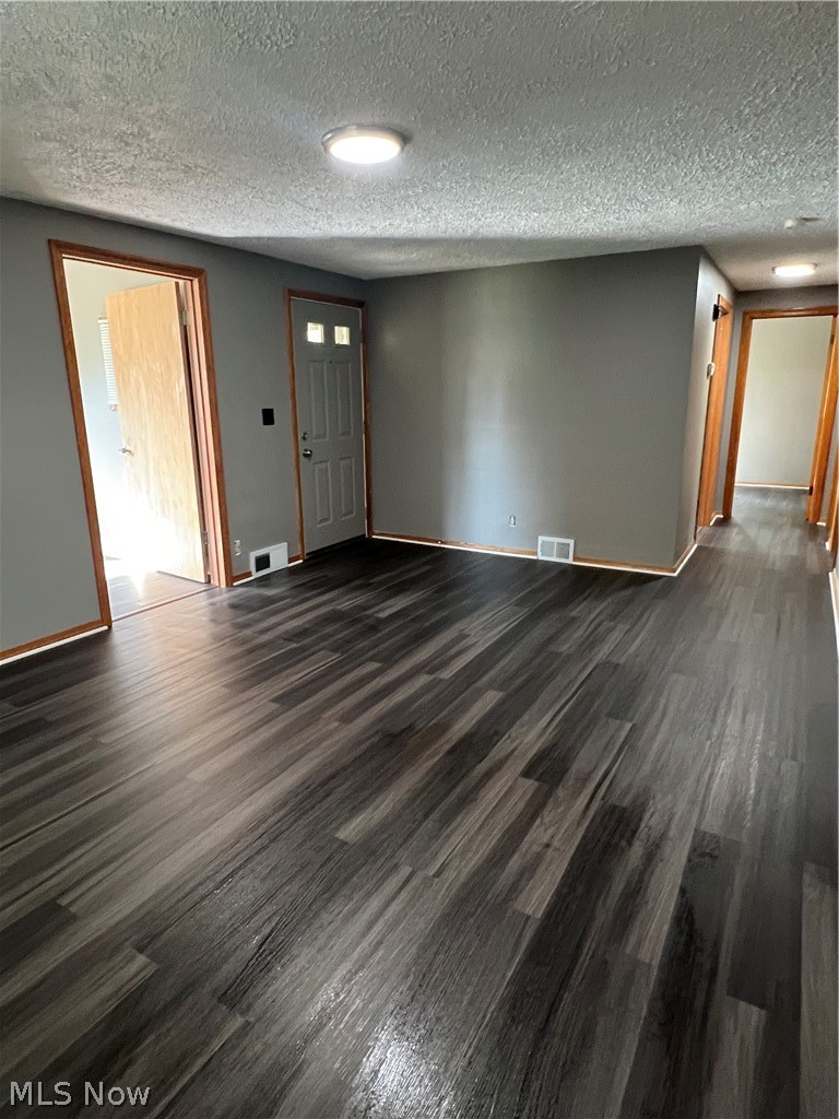 176 Durst Drive NW Warren OH 44483