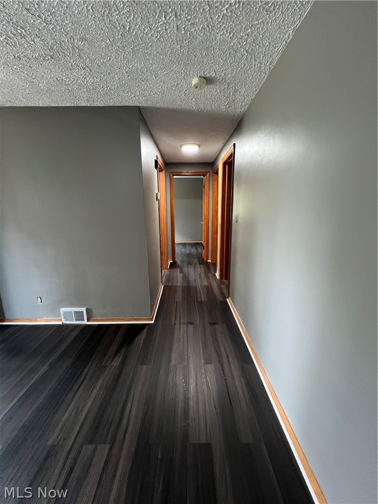 176 Durst Drive NW Warren OH 44483