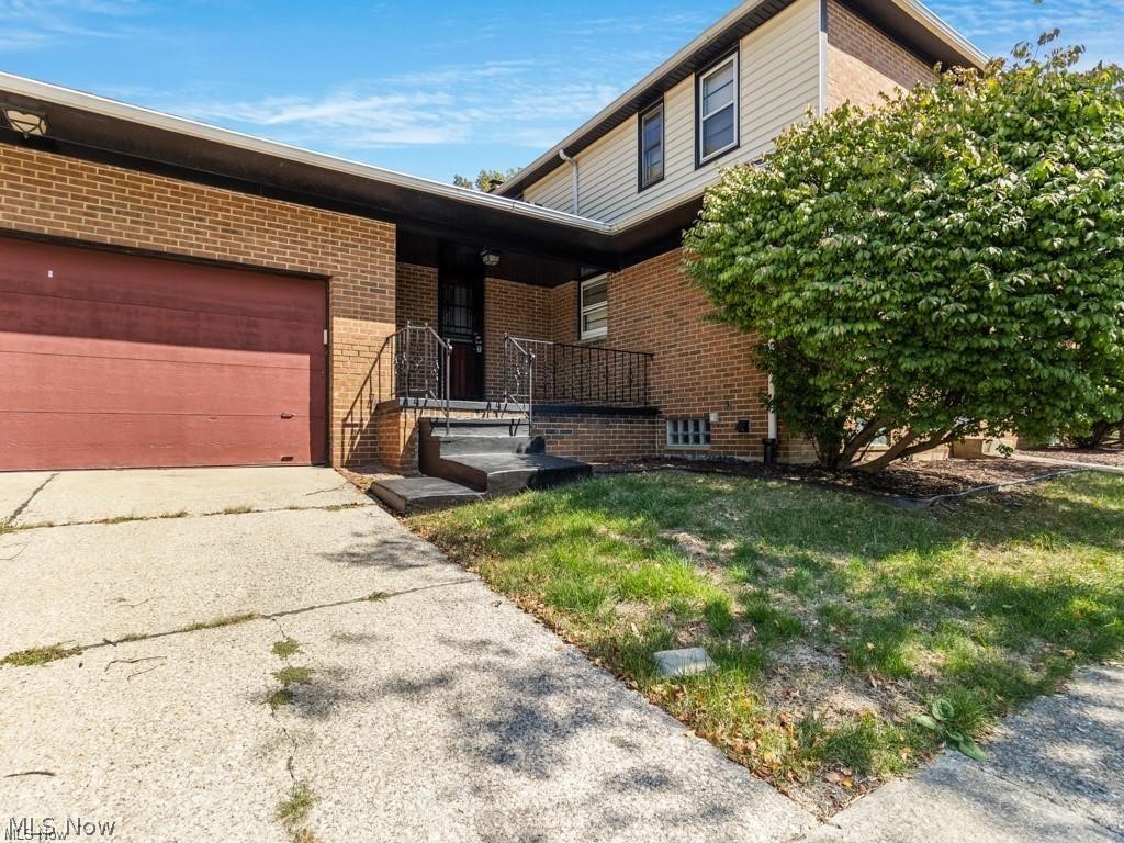 2348 Saybrook Road University Heights OH 44118