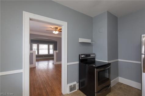 2169 Olive Avenue Lakewood OH 44107
