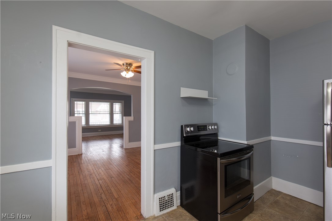 2169 Olive Avenue Lakewood OH 44107