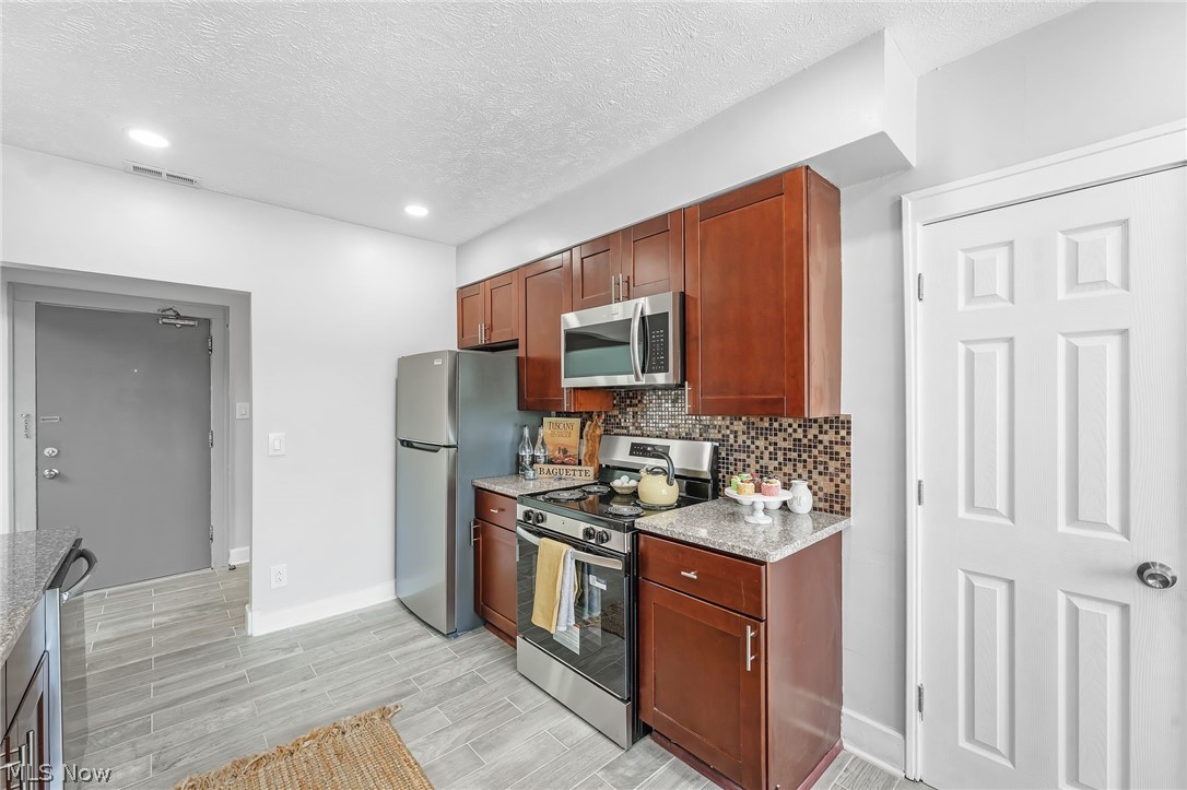 13501 Lakewood Heights Boulevard Lakewood OH 44107