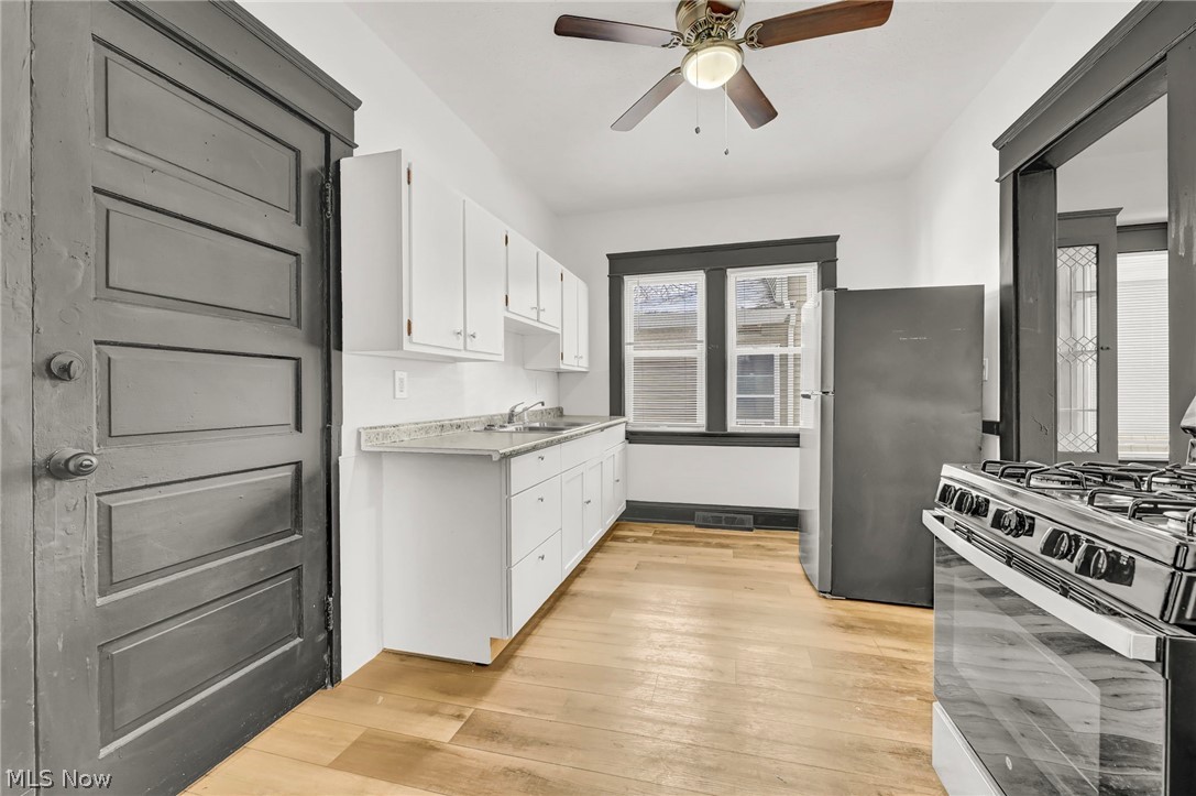 4222 Marvin Avenue Cleveland OH 44109