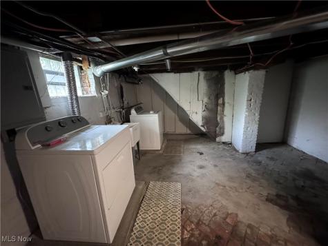 3820 John Avenue Cleveland OH 44113