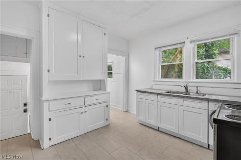 517 Brown Street Akron OH 44311