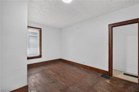 517 Brown Street Akron OH 44311