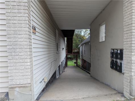 1881 Manchester Road Akron OH 44314