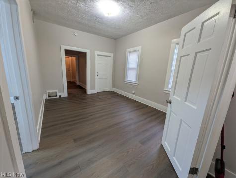 1881 Manchester Road Akron OH 44314