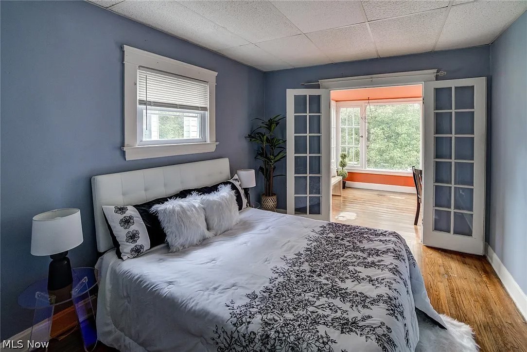 2245 Bellfield Avenue Cleveland Heights OH 44106