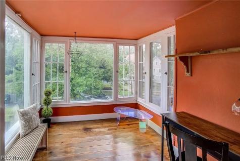 2245 Bellfield Avenue Cleveland Heights OH 44106
