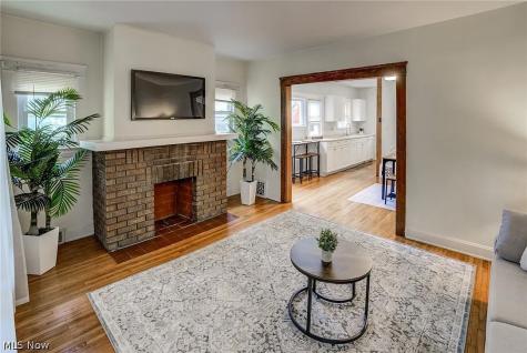 2245 Bellfield Avenue Cleveland Heights OH 44106