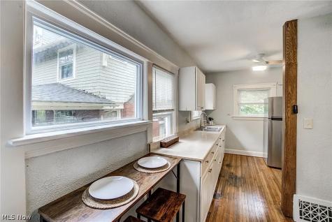 2245 Bellfield Avenue Cleveland Heights OH 44106
