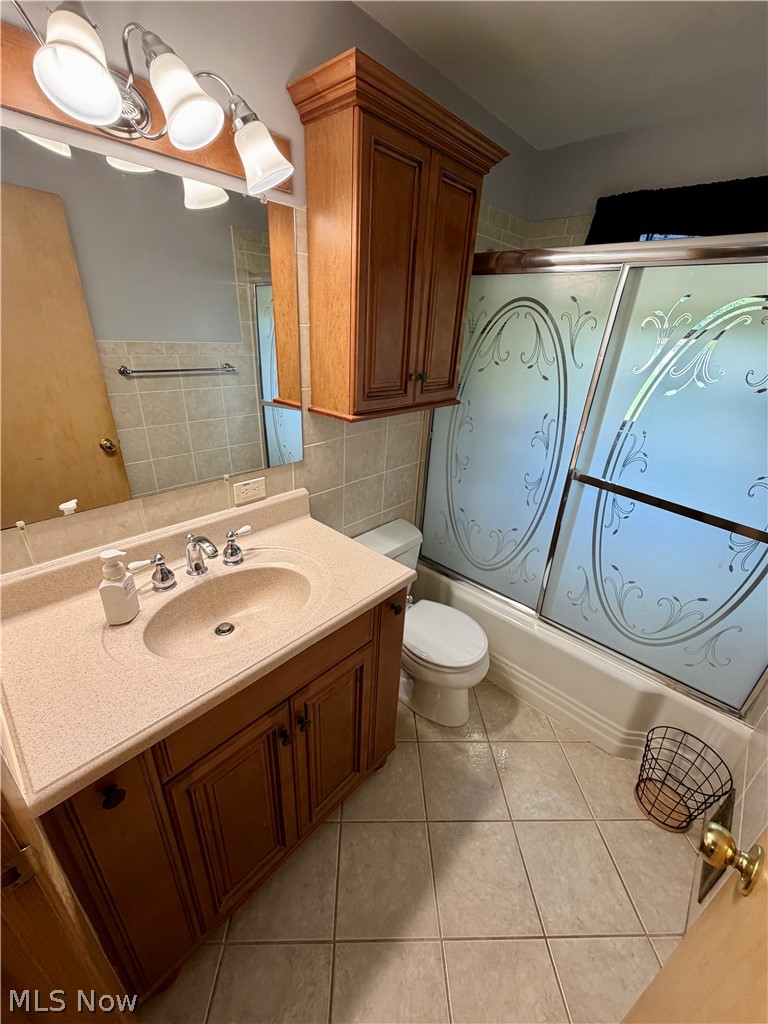521 Collins Avenue Austintown OH 44515