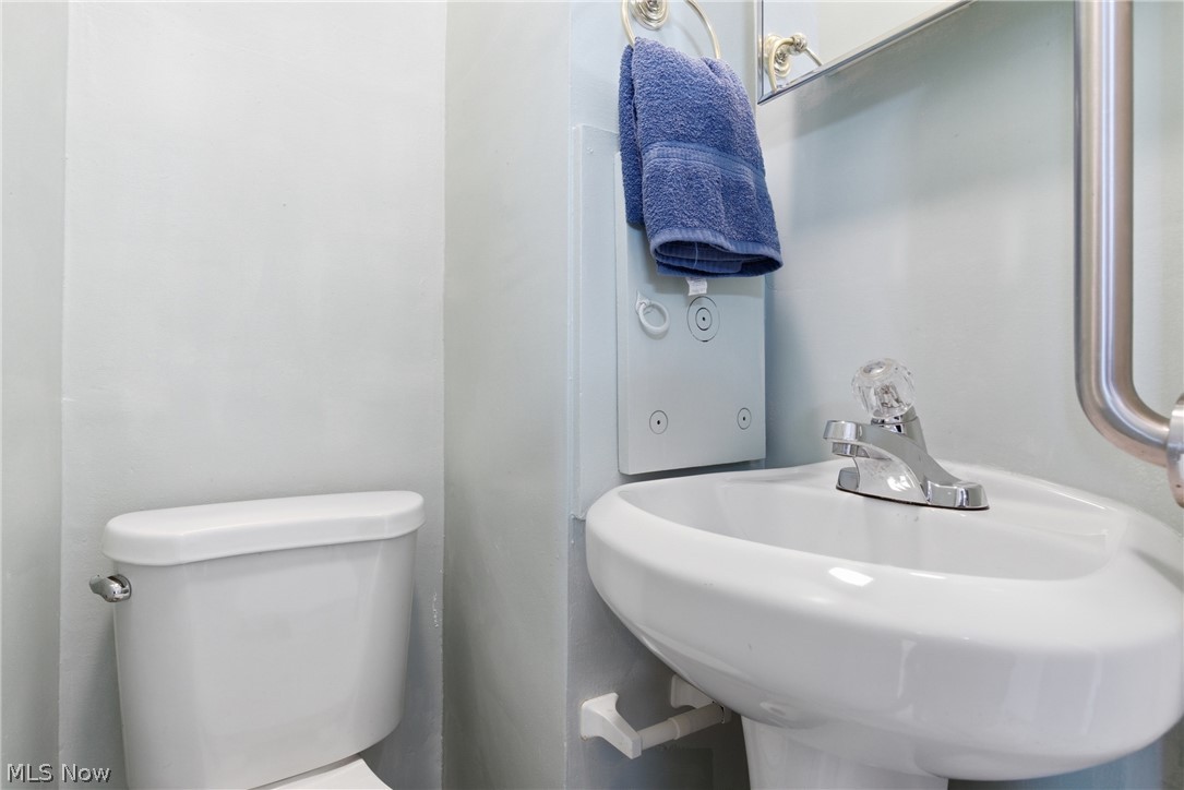 3577 Cedarbrook Road University Heights OH 44118